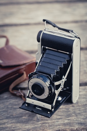 Beautiful old folding camera with a nice design
の写真素材