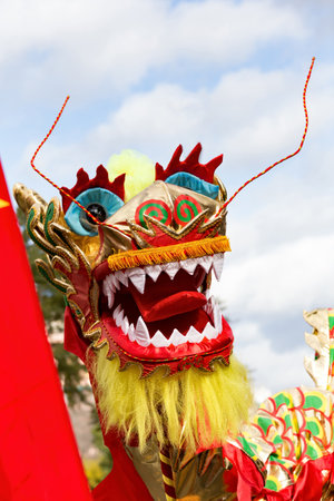 Barcelona, Catalonia, Spain. 04 st Feb, 2017. Participant dragon of the Chinese new year parade in Barcelonaのeditorial素材