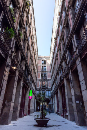 Old style passageway in Barcelona (Spain)のeditorial素材