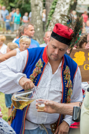 Traditional hungarian grape event participant in autumn in a village Badacsony. 09. 09. 2018 Hungaryのeditorial素材