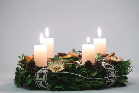 Advent wreath with four white candlesの写真素材