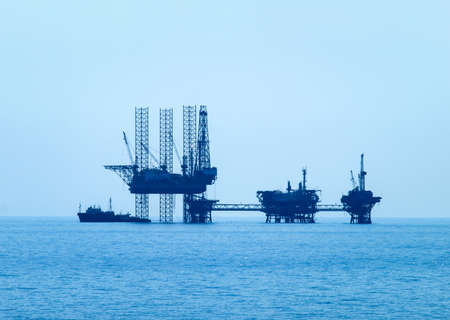 Oil platform in the Aegean Seaの写真素材