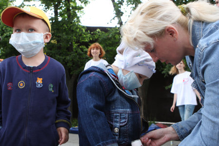 TOMSK, RUSSIA - JULY 25: Festival Bubbles, organized by the Foundation for Children with blood cancer Fund Alena Petrova in city garden, July 25, 2009 in Tomsk, Russia.のeditorial素材