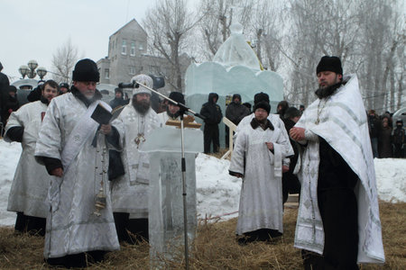 TOMSK, RUSSIA - JANUARY 19: Consecration ice-hole, celebration of Epiphany (Holy Baptism) in the Orthodox tradition, January 19, 2010 in Tomsk, Russia.のeditorial素材