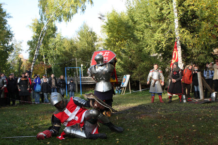 TOMSK, RUSSIA - SEPTEMBER 20: Youth regional festival of medieval culture Silver Tower, September 20 in Tomsk, 2008, Russia.のeditorial素材