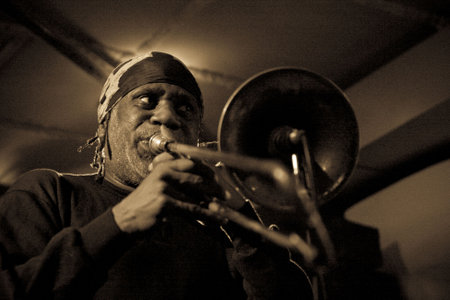 TOMSK, RUSSIA - OCTOBER 3: Musician Frank Ku-Umba frontman of Frank KuUmba Lacy Quartet (USA) in jazz club Underground on 1st International Festival of a clubs jazz, October 3, 2008 in Tomsk, Russia.のeditorial素材