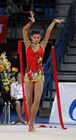 MOSCOW - FEBRUARY 20: An unidentified participant in action at International Tournament in Rhythmic Gymnastics Grand Prix Cup champions Gazprom February 20, 2010 in Moscow.のeditorial素材