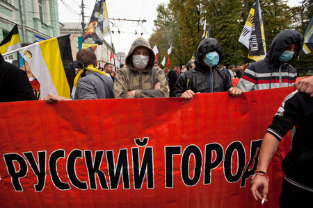 MOSCOW - SEPTEMBER 15: Opposition activists and supporters take part in an anti-Putin protest on September 15, 2012 in Moscow. Thousands marched through Moscow to protest against the rule of V.Putin.のeditorial素材