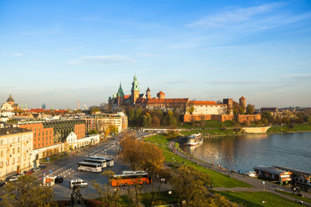 KRAKOW, POLAND - OCT 20: View of Royal Wawel castle and Vistula river, Oct 20, 2013 in Krakow, Poland. The monument to the history of the Decree of the President Lech Walesa on Sep 8, 1994.のeditorial素材