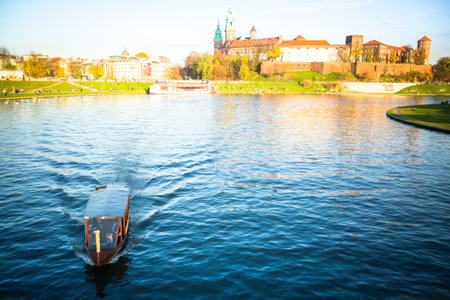 KRAKOW, POLAND - OCT 20: View of the Vistula River in the historic city center, Oct 20, 2013 in Krakow, Poland. Vistula is the longest river in Poland, at 1,047 kilometres in length.
のeditorial素材