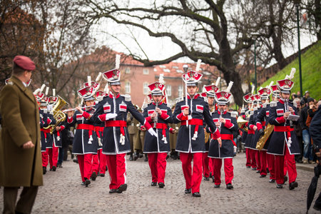 KRAKOW, POLAND - NOV 11: Unidentified participants celebrating National Independence Day an Republic of Poland, Nov 11, 2013 in Krakow, Poland. Is a public holiday, celebrated every year from 1918.のeditorial素材