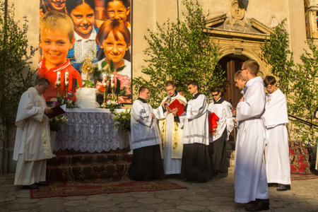 KRAKOW, POLAND - JUN 4, 2015: During the celebration the Feast of Corpus Christi (Body of Christ) also known as Corpus Domini, is a Latin Rite celebrating belief in the body and blood of Jesus Christ.のeditorial素材