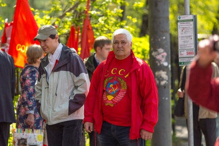 MOSCOW, RUSSIA - MAY 1, 2016: Communist party supporters together with National Bolsheviks take part in a rally marking the May Day in the  center of Moscow.のeditorial素材