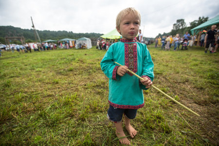 GRISHINO, RUSSIA - JUL 30, 2016: Unidentified participants of the Festival of folk culture Russian Tea. Festival held annually in Grishino ecovillage since 2012.のeditorial素材