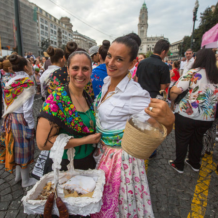 PORTO, PORTUGAL - JUN 25, 2017: Festival of St John (Festa de Sao Joao). Happens every year and has the status of the city's most important festival, yet it is relatively unknown outside the country.のeditorial素材