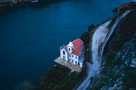 Top view of the Douro River and the Vila Nova de Gaia bank with chapel, Porto, Portugalの写真素材