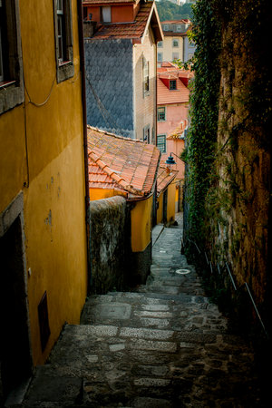 The narrow streets of the Ribeira district, Porto, Portugal.の写真素材
