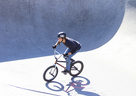 Moscow, Russia, 02/06/2018. Sport life in the city. Young guy on a tricycle.のeditorial素材