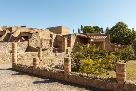 Casa dell'Albergo in Ancient Ercolano (Herculaneum) city ruins.  Naples, Campania, Italyの写真素材