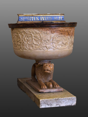 The Baptismal font in Baptistery of Parma (Battistero di Parma). 
"Spiritus intus alit" -  latin phrase (from Virgil) meaning the spirit nourishes within Parma, Italyのeditorial素材
