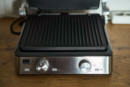 A Stylish Electric Grill that Ensures a Perfect Cooking Experience for Everyone at Home