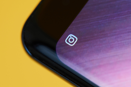 New york, USA - June 22, 2018: Instagram icon natification on smartphone screen close up viewのeditorial素材