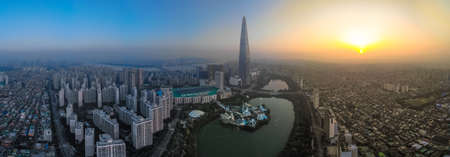 SEOUL / SOUTH KOREA - 09.30.2019: Sunrise in Seoul. Morning in big city. Made by drone. Panoramaのeditorial素材