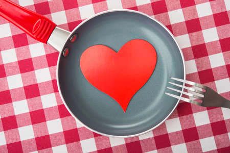 close up of pan with heartの写真素材