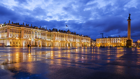 White Nights in St Petersburg. Palace Squareのeditorial素材