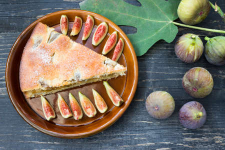 Tart prepared with fresh figsの写真素材