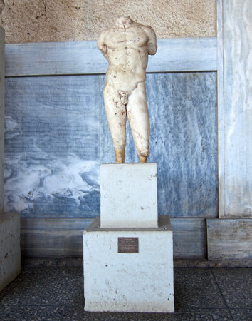 Hercules statue, Attalus arcade, Athens Greeceのeditorial素材