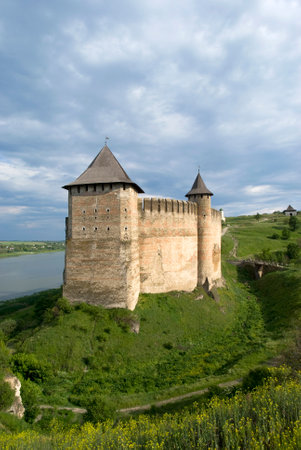 Khotyn, Ukraine - May 22, 2016: The Khotyn Fortress located on the right bank of the Dniester River in Khotyn town, of western Ukraineのeditorial素材