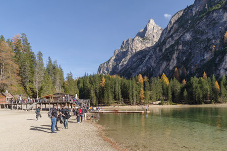Braies, Italy - October 30, 2022: People at Lake Braies enjoy the sunnny day, Dolomite Alps, South Tyrolのeditorial素材