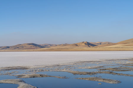 View of salt lake (Tuz GÃ¶lÃ¼ in Turkish) in Sereflikochisar district of Turkeyの写真素材
