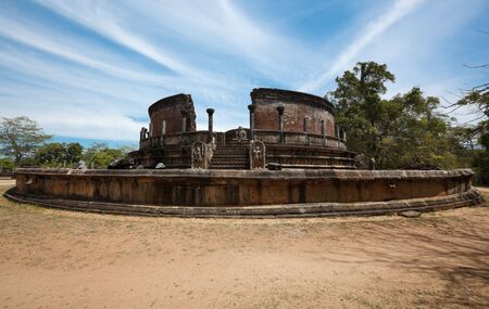 Ancient Vatadage (Buddhist stupa) in Pollonnaruwa, Sri Lankaの写真素材