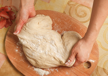 Making yeast dough for pizza