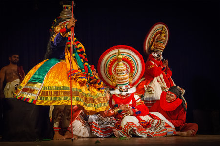 CHENNAI, INDIA - SEPTEMBER 9: Indian traditional dance drama Kathakali preformance on September 9, 2009 in Chennai, India. Performer portrays dying monkey king Bali (thadi) character in Ramayana dramaのeditorial素材