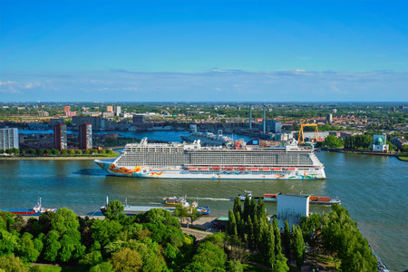 View of Rotterdam cityのeditorial素材