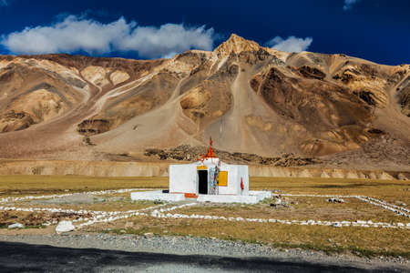 Small Hindu temple in Sarchu on Manali-Leh road to Ladakh, Indiaの写真素材
