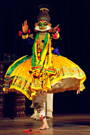 CHENNAI, INDIA - SEPTEMBER 7, 2009: Indian traditional dance drama Kathakali preformance on September 7, 2009 in Chennai, India. Kathakali is a famous dance-drama of south indian state Kerala.のeditorial素材