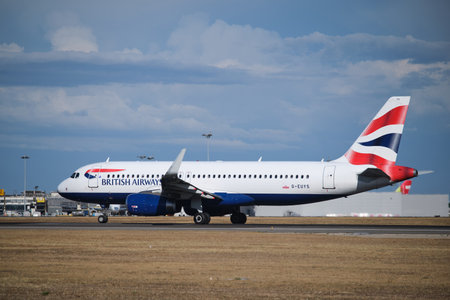 Lisbon, Portugal - September 2, 2023: British Airways Airbus A320-232 passenger plane taxi on runway in Humberto Delgado Airport in Lisbonのeditorial素材
