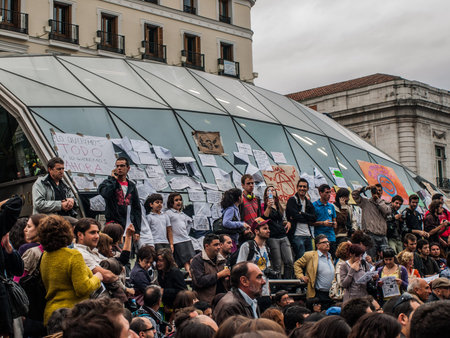Assembly next to the dome of the metro de sol in the 15M, Madrid, Spainのeditorial素材