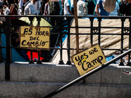 Banners on stairway to Puerta del Sol. 15M, Madrid, Spain. Yes we campのeditorial素材