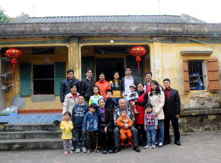HAI DUONG, VIETNAM, February 07: photo of family in New Year on February 07, 2013 in Hai Duong, Vietnam. New Year must have all members of the familyのeditorial素材