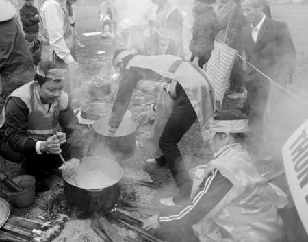HAI DUONG, VIETNAM, February, 21: People exam to making bean cake at Cao festival on February, 21, 2014 in Hai Duong, Vietnam. のeditorial素材