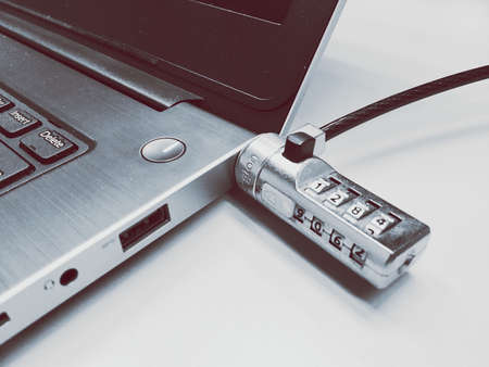Wired lock for notebook protectionの素材