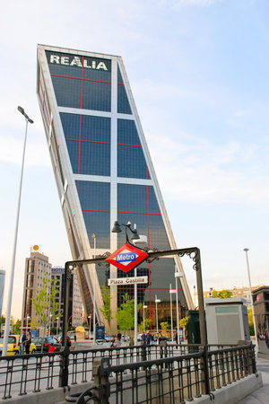 Torres Kio, Kio Towers, Madrid, Spainのeditorial素材
