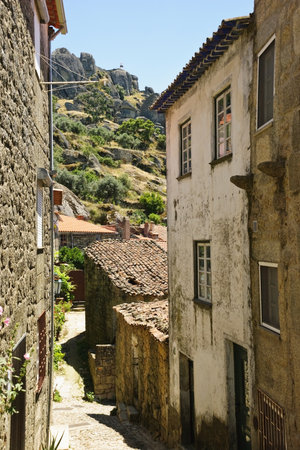 Old village made in giant stones, Monsanto, Portugalのeditorial素材