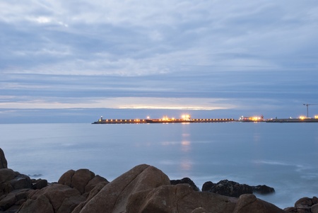 Long exposure of beach with pier, Matosinhos, Portugal
の写真素材