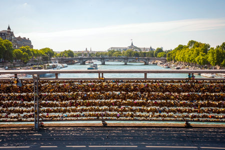Padlocks on the bridge of Ponts de Arts in Paris, Franceのeditorial素材
